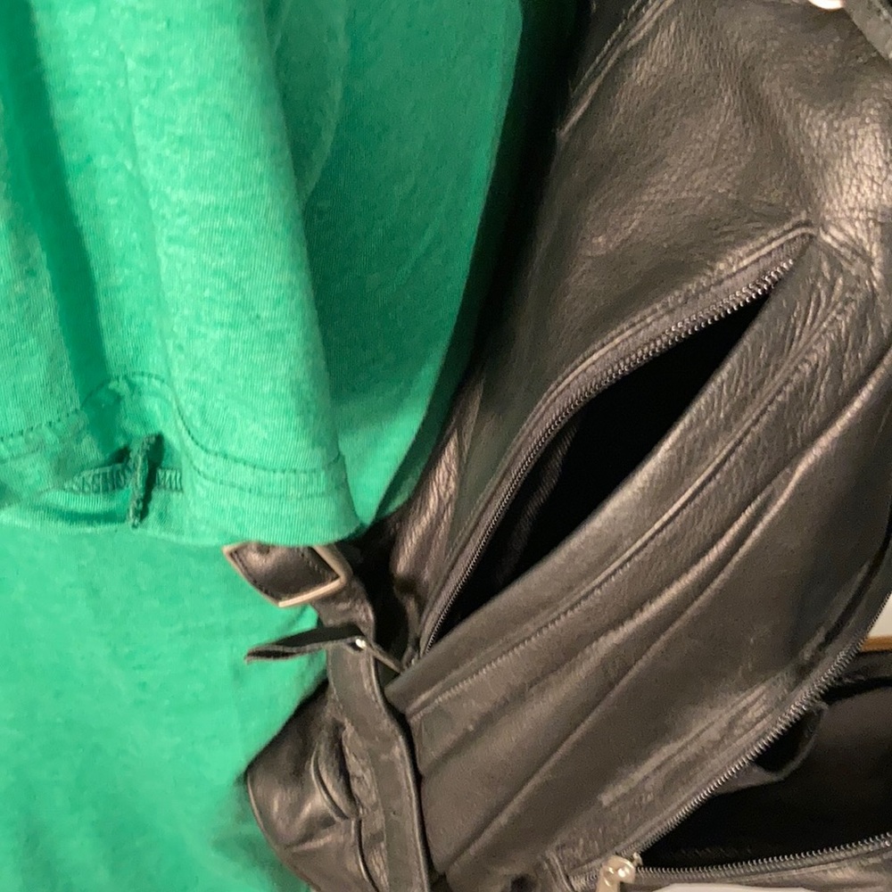 Backpack - Picture 9 of 9